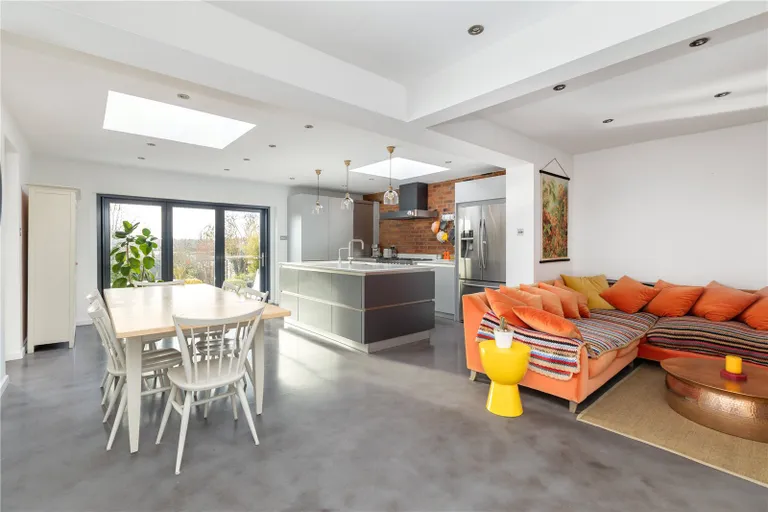 Full open-plan kitchen dining SE13